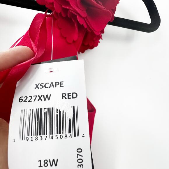 Xscape Off-the-Shoulder Scuba Crepe Gown Dress Sleeveless Red Plus Size 18W NWT - Picture 10 of 12